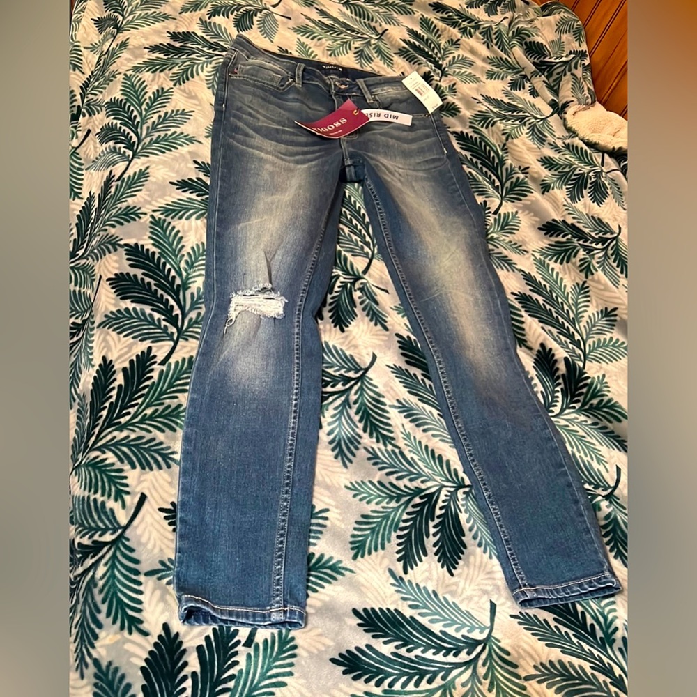 Vigoss jeans brand new with tags 27